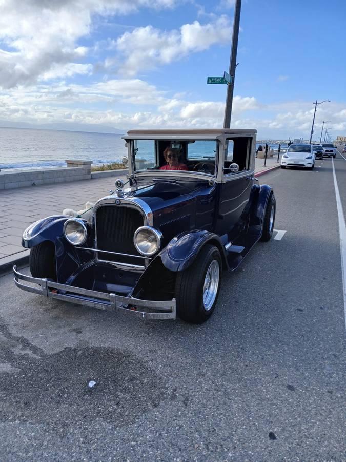 Dodge-coupe-1927-blue-19