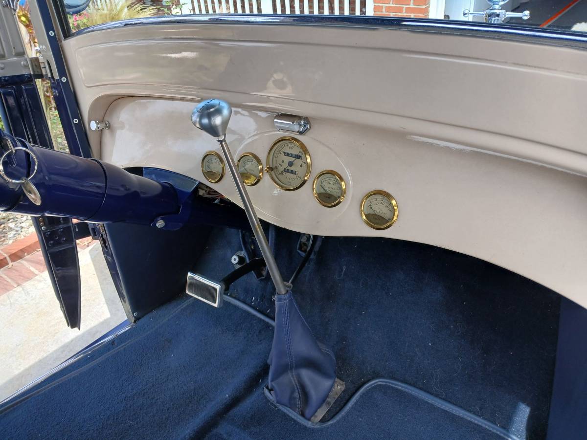 Dodge-coupe-1927-blue-4