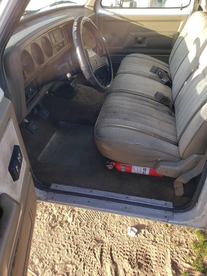 Dodge-d-350-diesel-1990-white-5