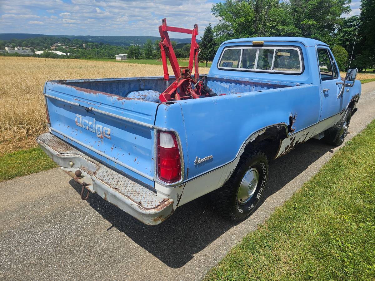 Dodge-d100-1973-blue-22