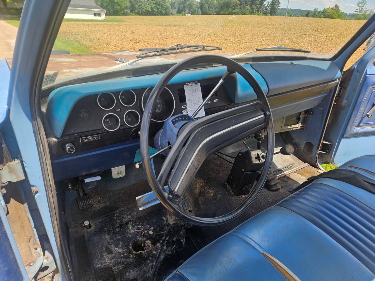 Dodge-d100-1973-blue-25