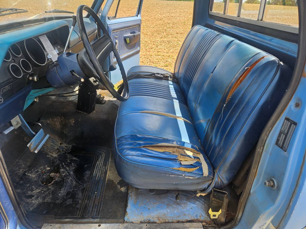 Dodge-d100-1973-blue-26