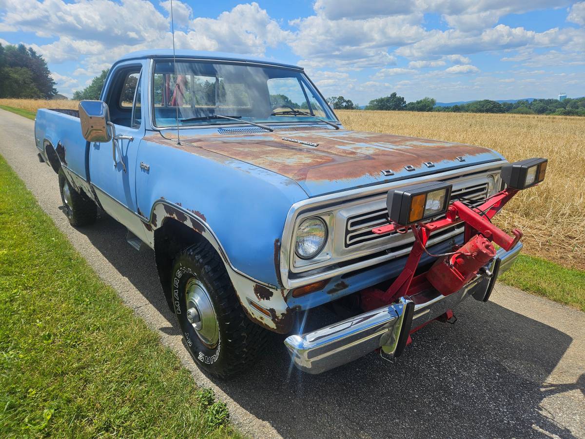 Dodge-d100-1973-blue