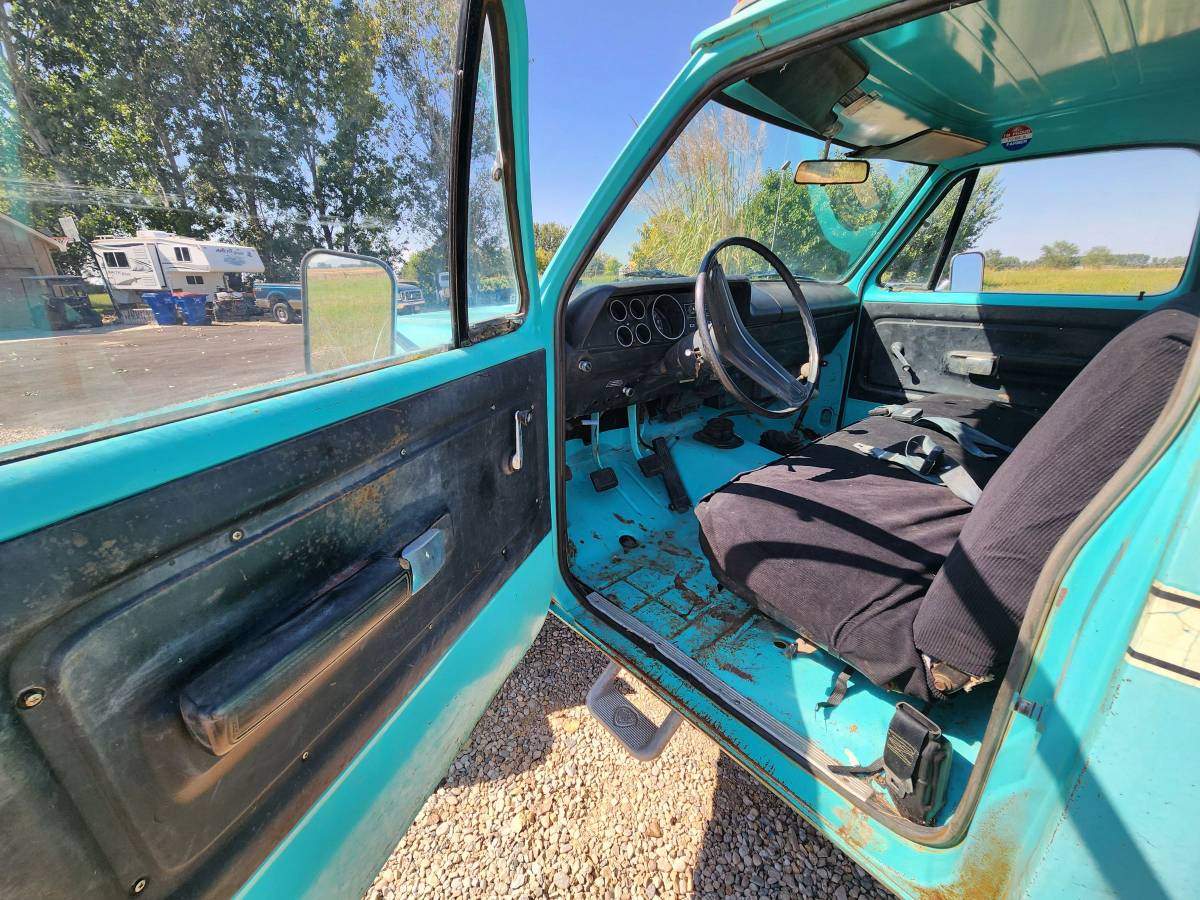 Dodge-d100-truck-4x4-1974-blue-8