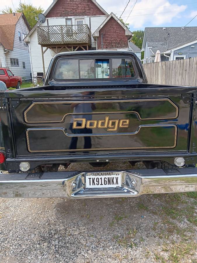 Dodge-d150-1980-black-3