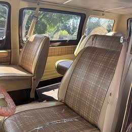Dodge-d250-1982-brown-3