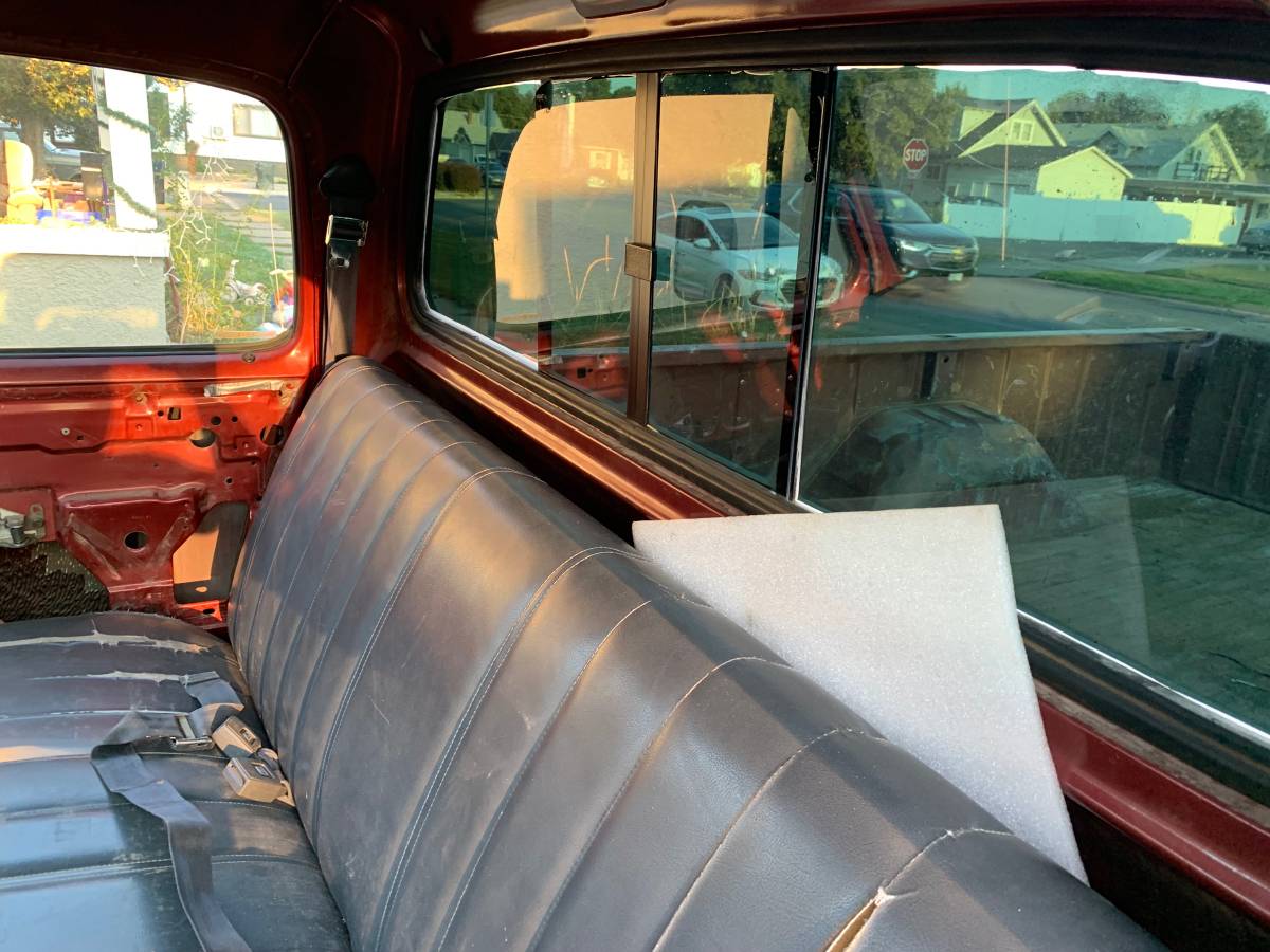 Dodge-d350-1985-brown-17