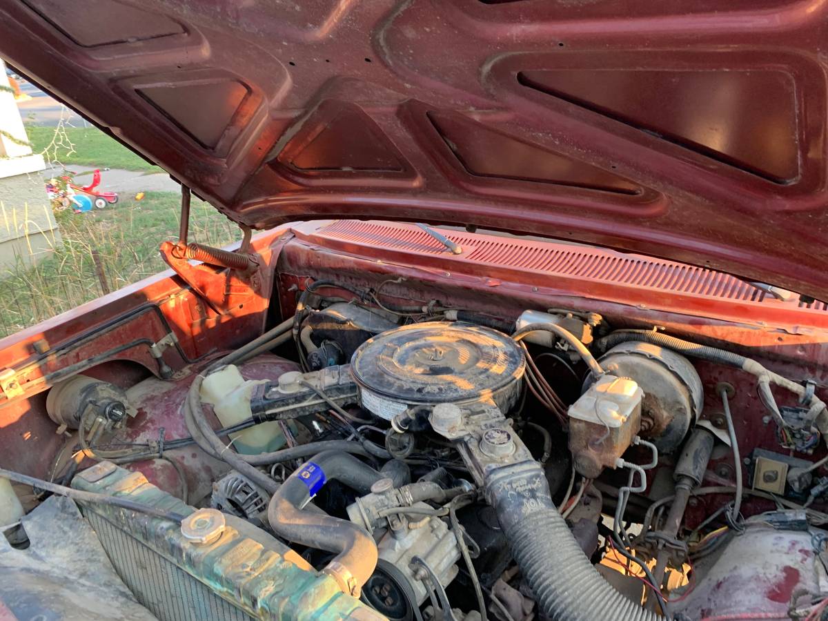 Dodge-d350-1985-brown-18