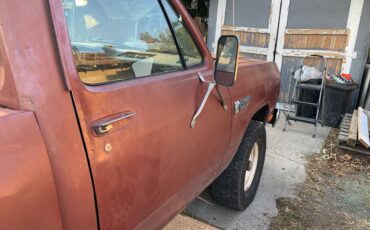 Dodge-d350-1985-brown-5