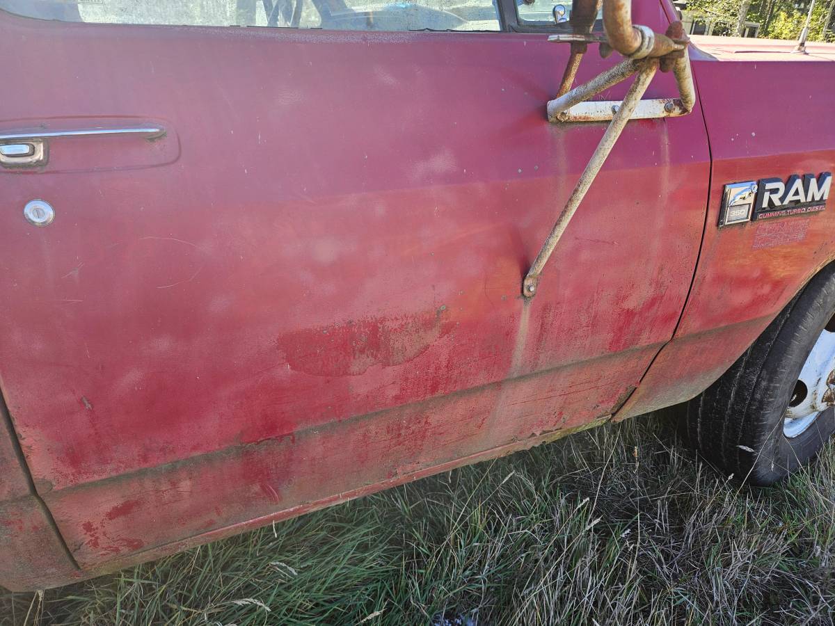 Dodge-d350-turbo-diesel-1989-red-5