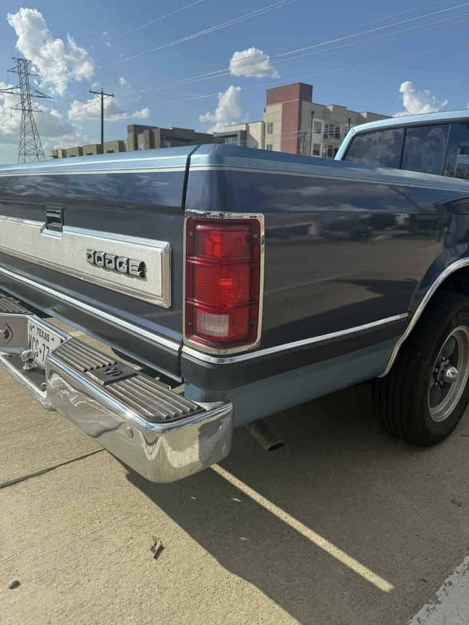 Dodge-dakota-conventional-cab-1988-blue-6