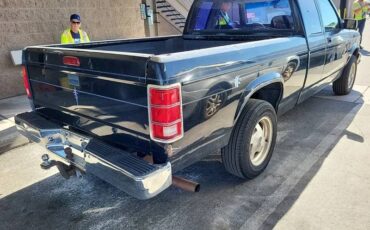 Dodge-dakota-sportslt-1994-black
