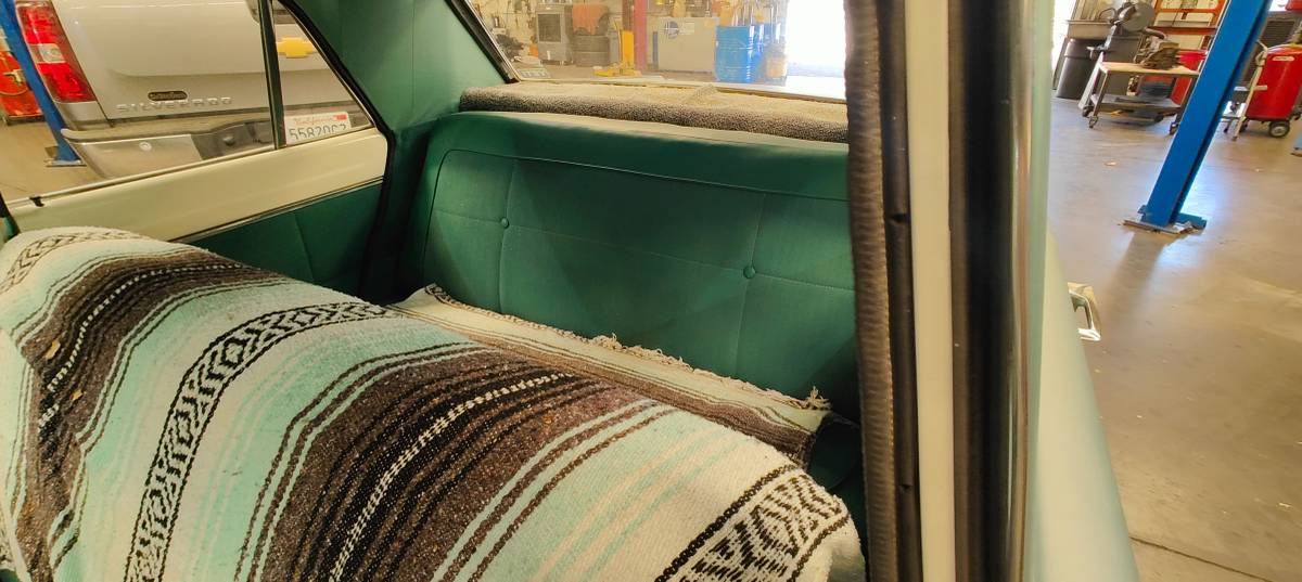 Dodge-dart-1964-custom-6