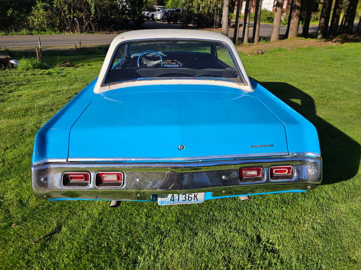 Dodge-dart-swinger-1972-blue-3