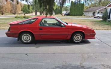 Dodge-daytona-turbo-z-1986-red-5
