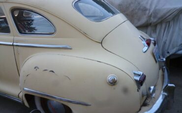 Dodge-delux-1947-2