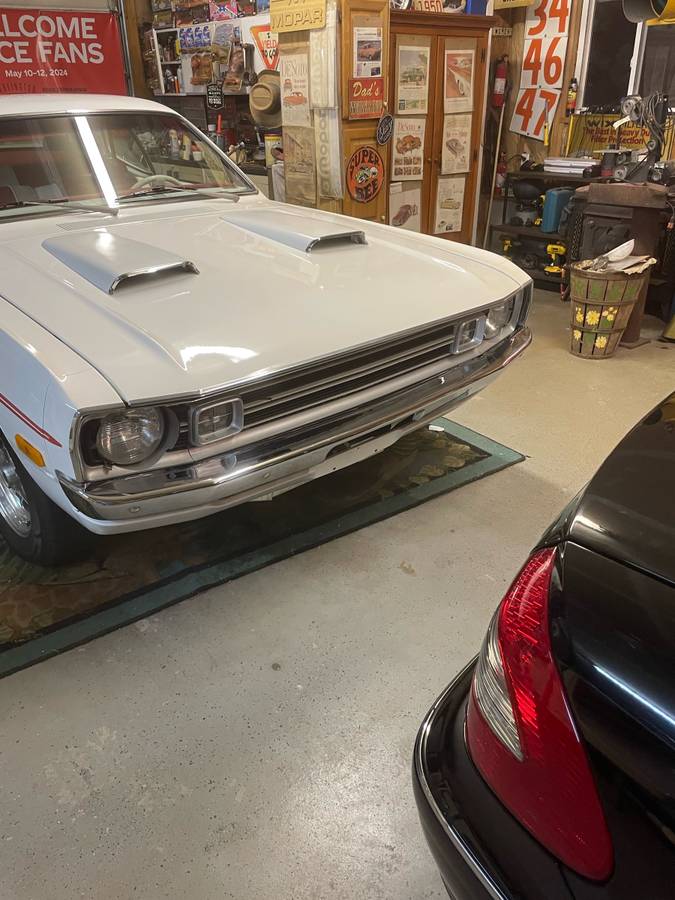 Dodge-demon-1972-white-13