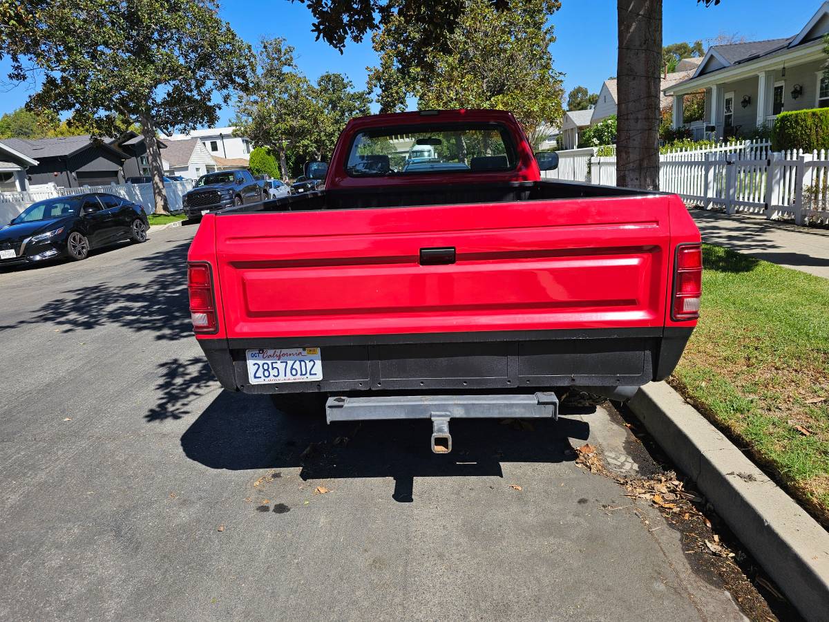 Dodge-diesel-1990-red-4