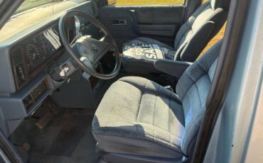 Dodge-grand-caravan-1988-blue-10
