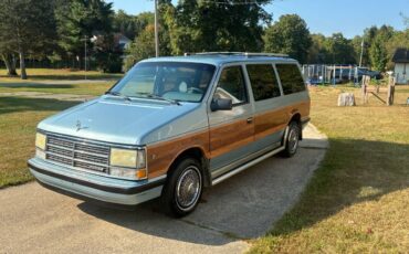 Dodge-grand-caravan-1988-blue-2