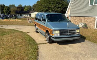 Dodge-grand-caravan-1988-blue-3