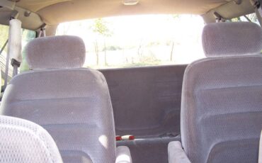 Dodge-grand-caravan-le-1992-blue-11