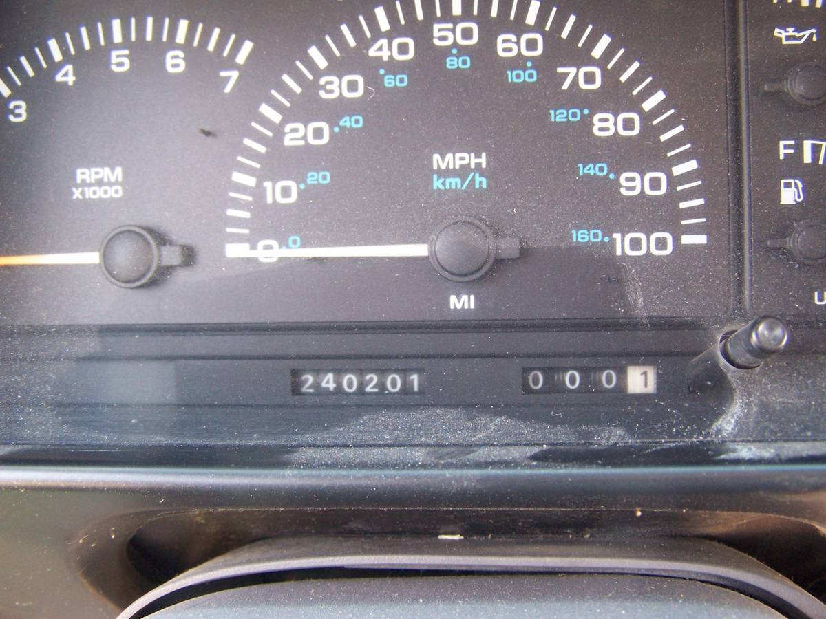 Dodge-grand-caravan-le-1992-blue-13