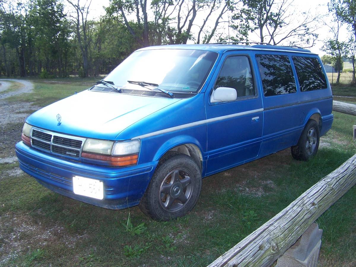 Dodge-grand-caravan-le-1992-blue-3