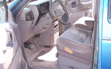 Dodge-grand-caravan-le-1992-blue-7