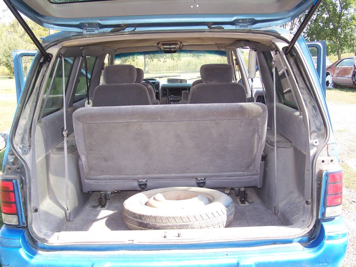 Dodge-grand-caravan-le-1992-blue-9
