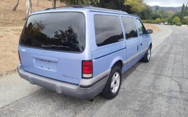 Dodge-grand-caravan-se-1994-blue-2
