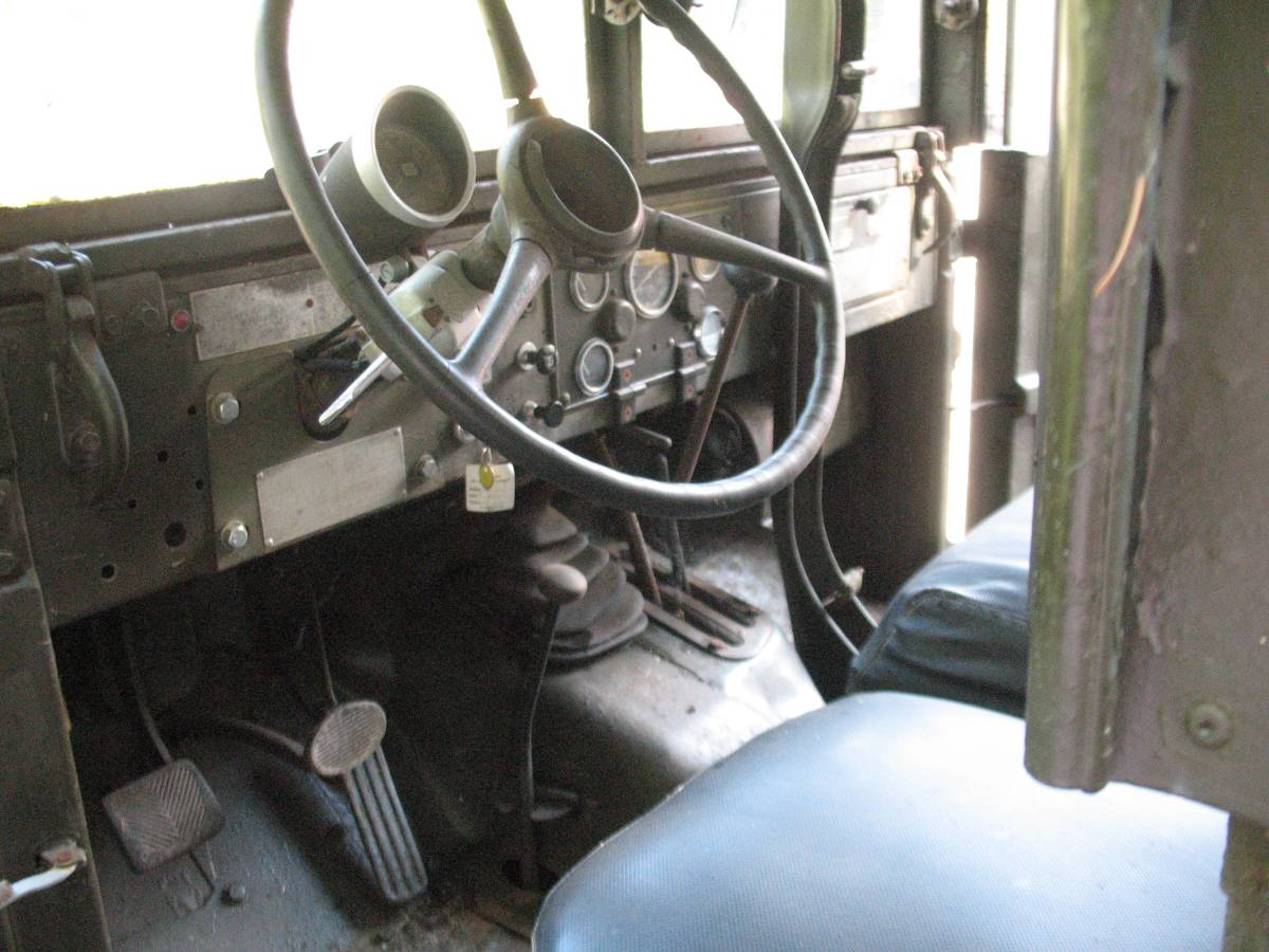 Dodge-m-37-1954-green-10