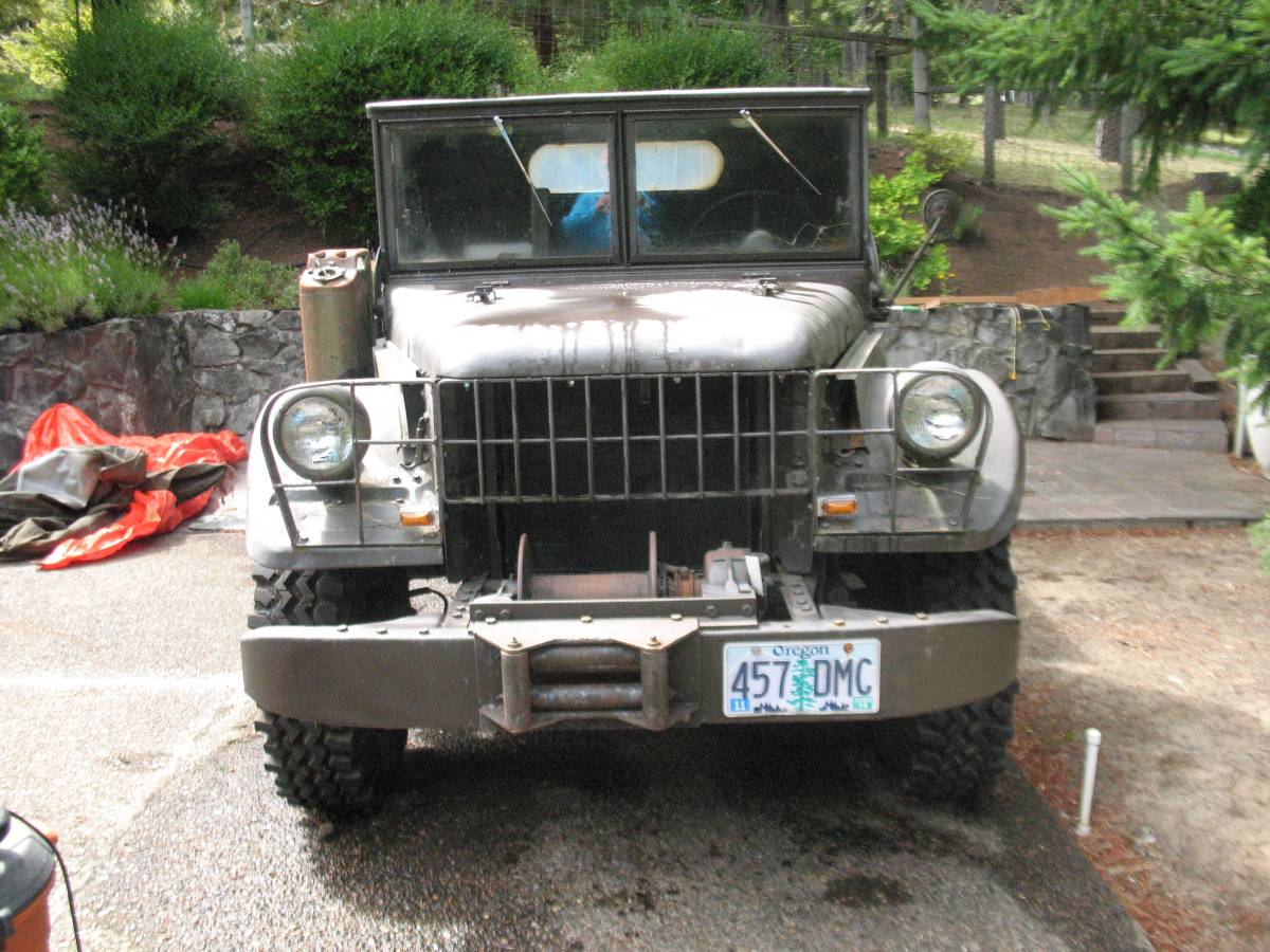 Dodge-m-37-1954-green-6
