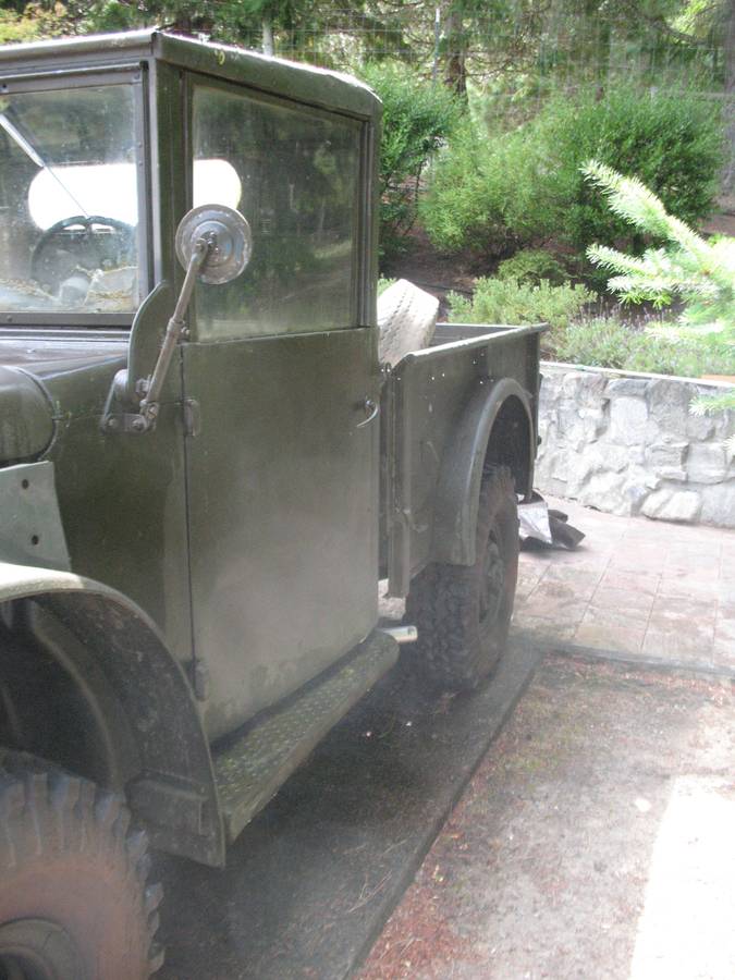 Dodge-m-37-1954-green-8