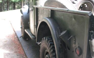 Dodge-m-37-1954-green-9