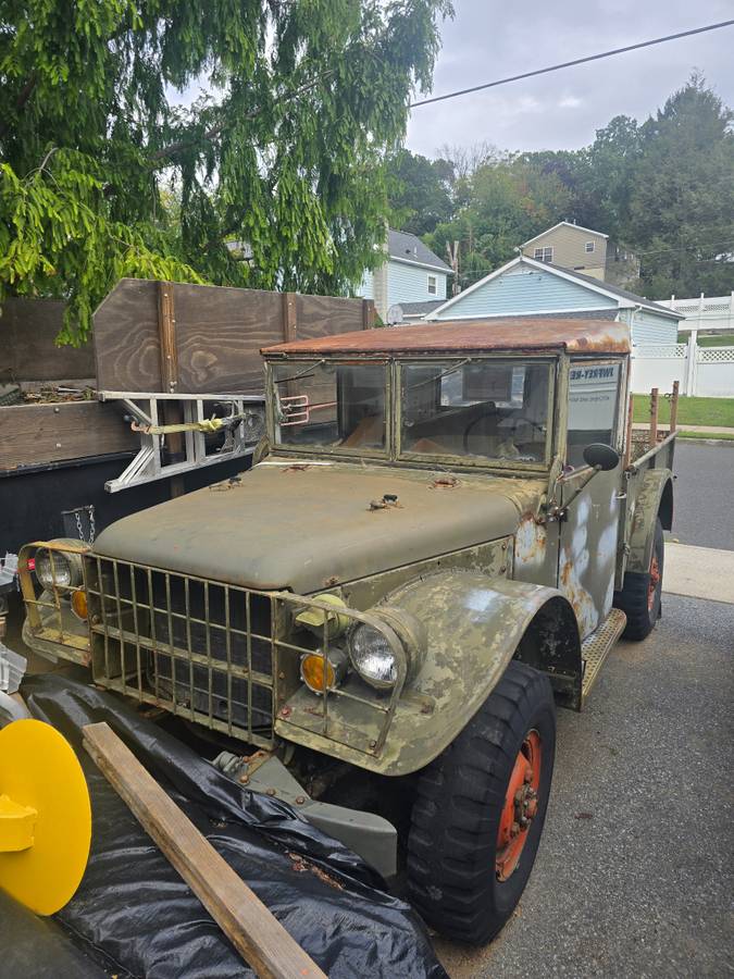 Dodge-m37-1951-green-2