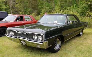 Dodge-monaco-1966-green-1