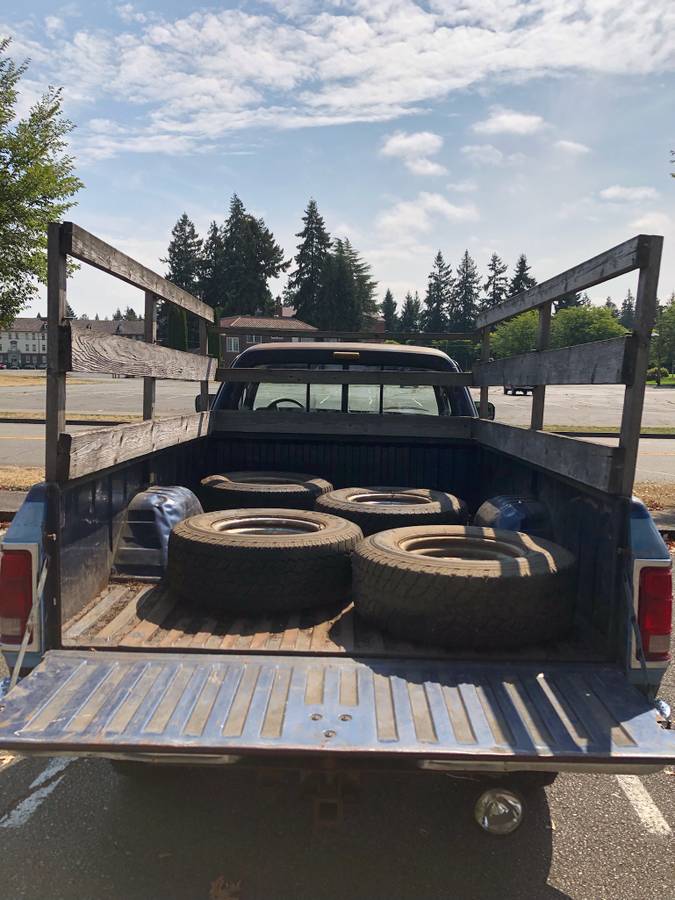 Dodge-power-ram-le150-4x4-extended-cab-and-bed-1990-blue-13