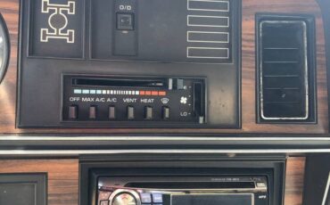 Dodge-power-ram-le150-4x4-extended-cab-and-bed-1990-blue-3