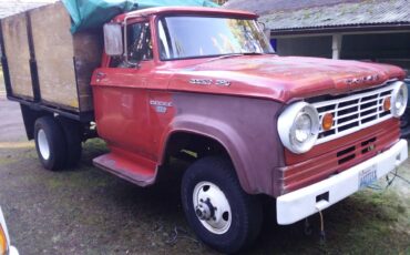 Dodge-power-wagon-1967