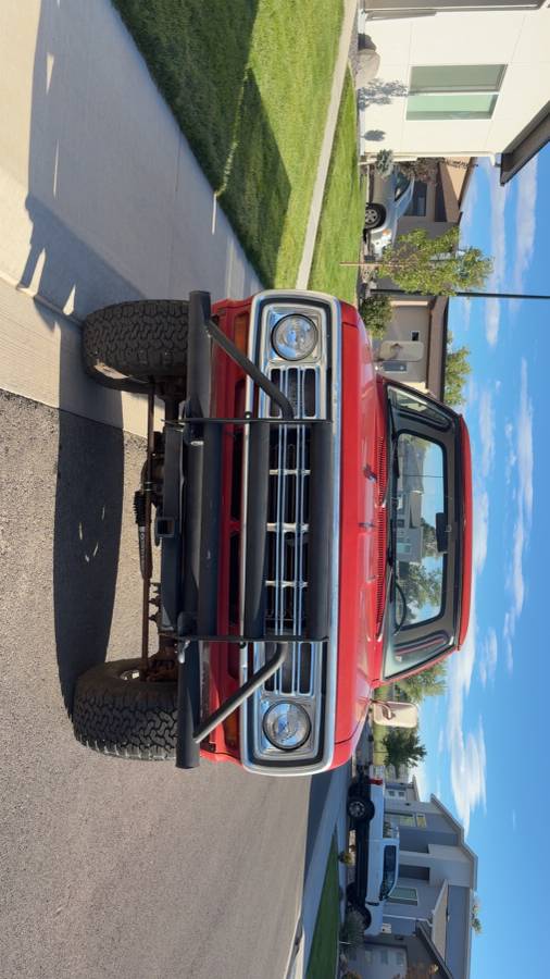 Dodge-power-wagon-1974-red-8