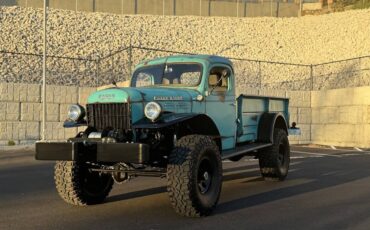 Dodge-power-wagon-diesel-1957-blue-20