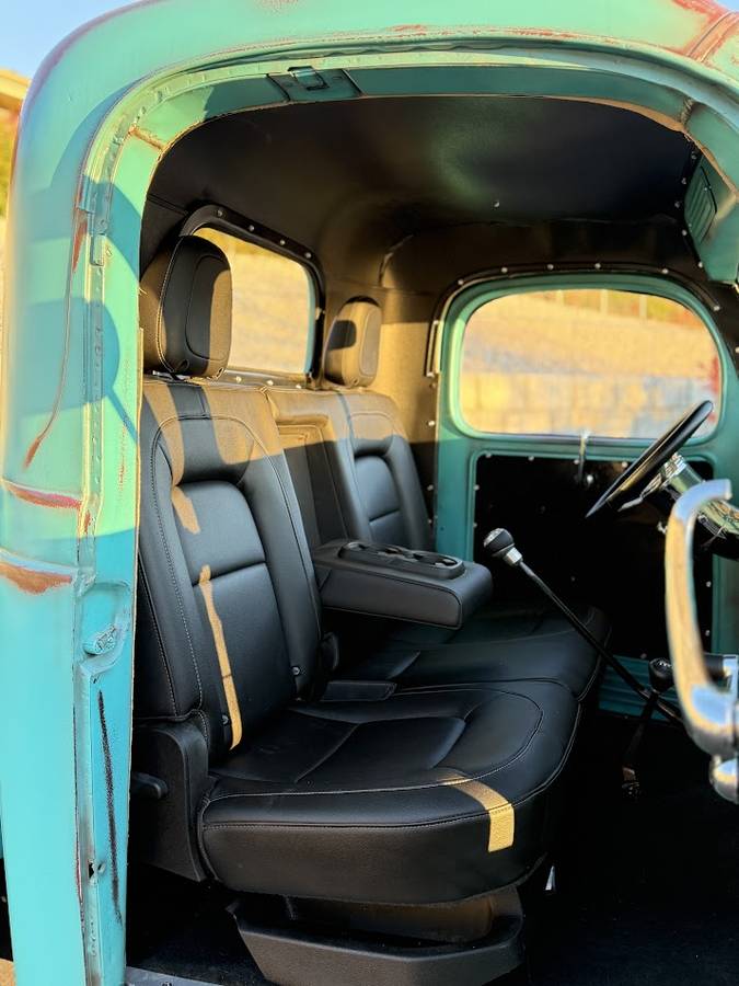 Dodge-power-wagon-diesel-1957-blue-9