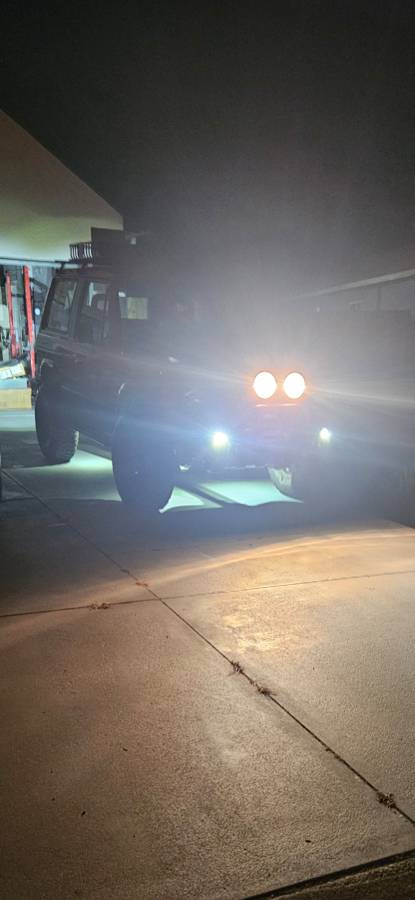 Dodge-raider-1989-red-14