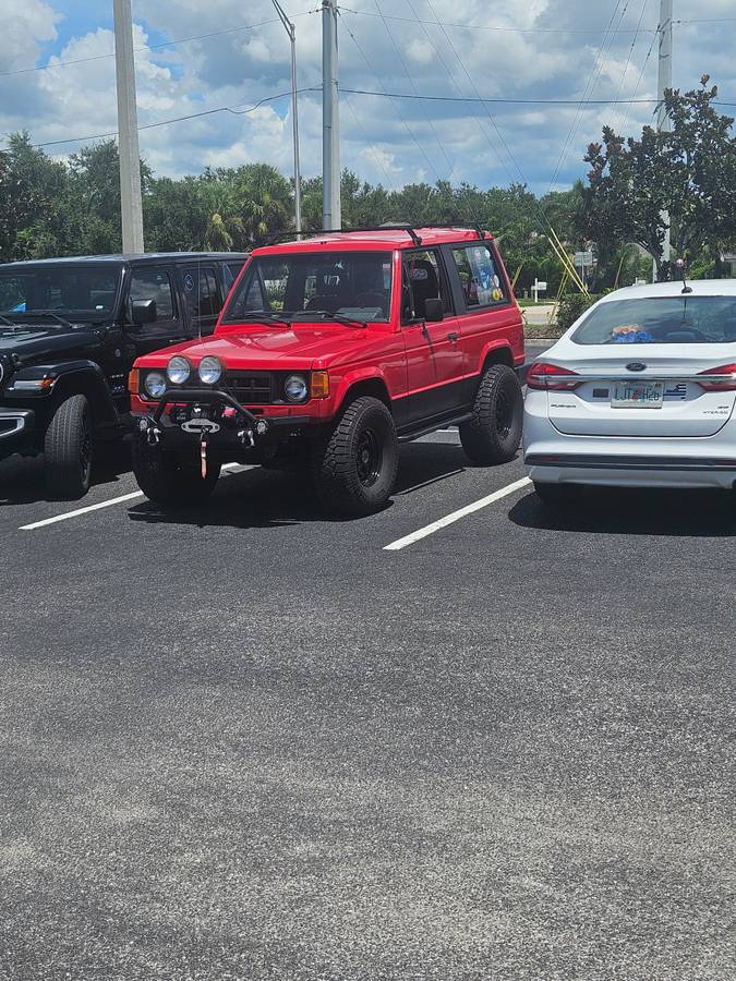 Dodge-raider-1989-red-19