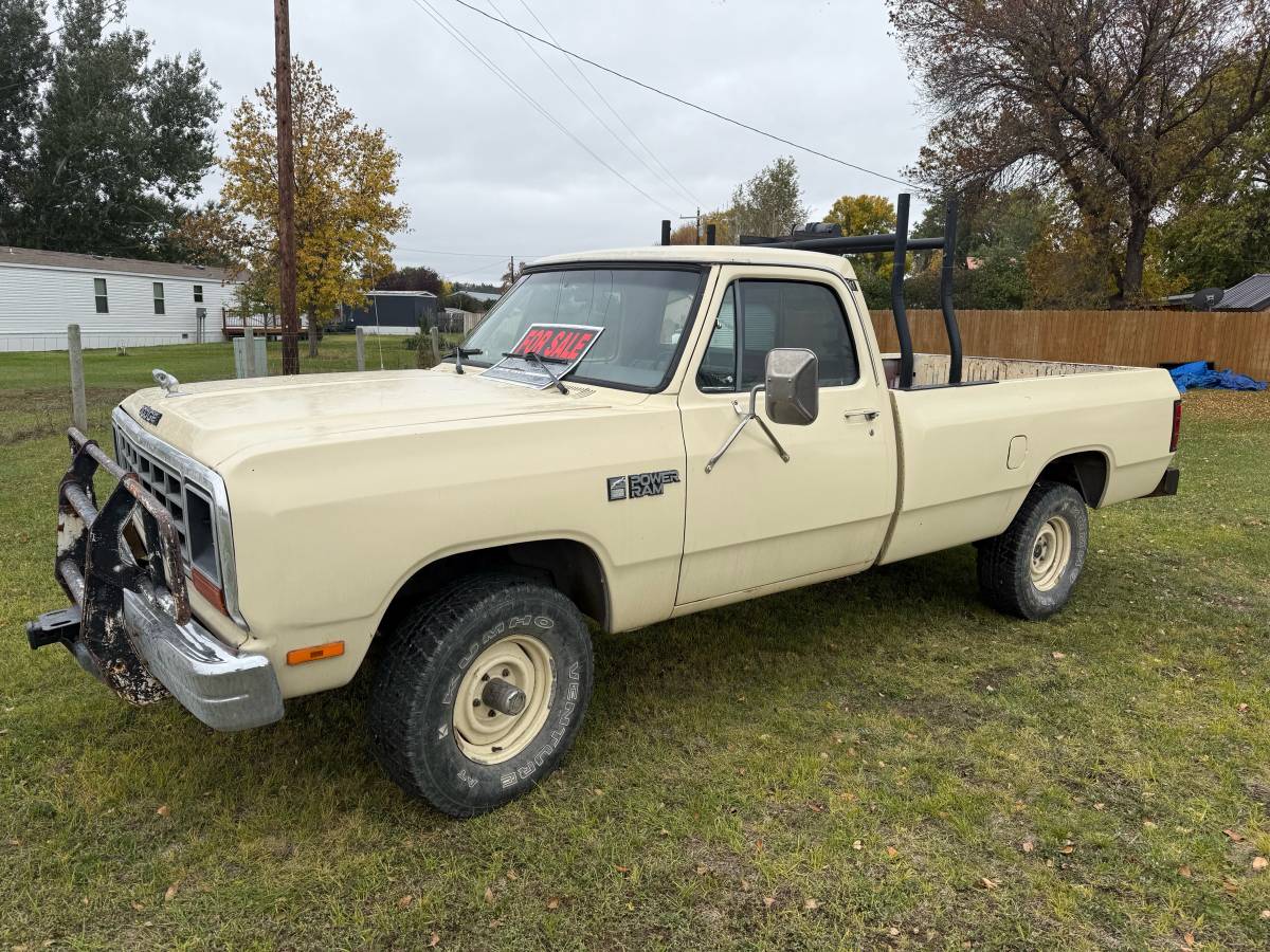Dodge-ram-1500-1985-yellow-2