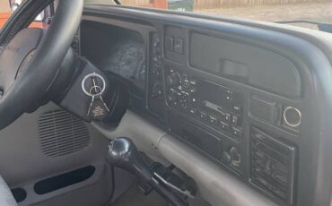 Dodge-ram-1500-1996-red-17
