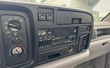 Dodge-ram-1500-1996-red-19
