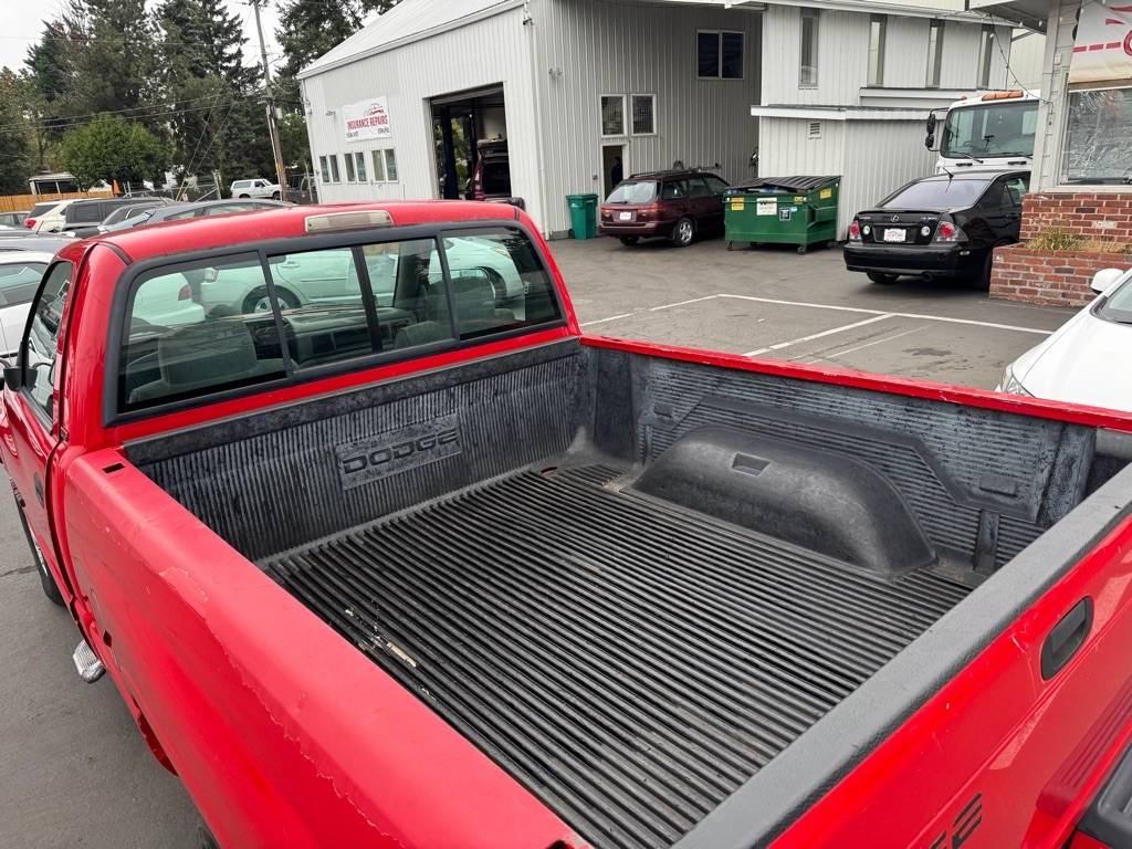Dodge-ram-1500-1996-red-2
