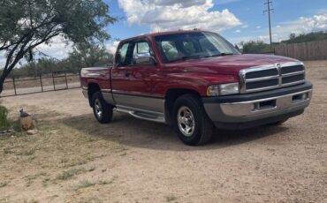 Dodge-ram-1500-1996-red